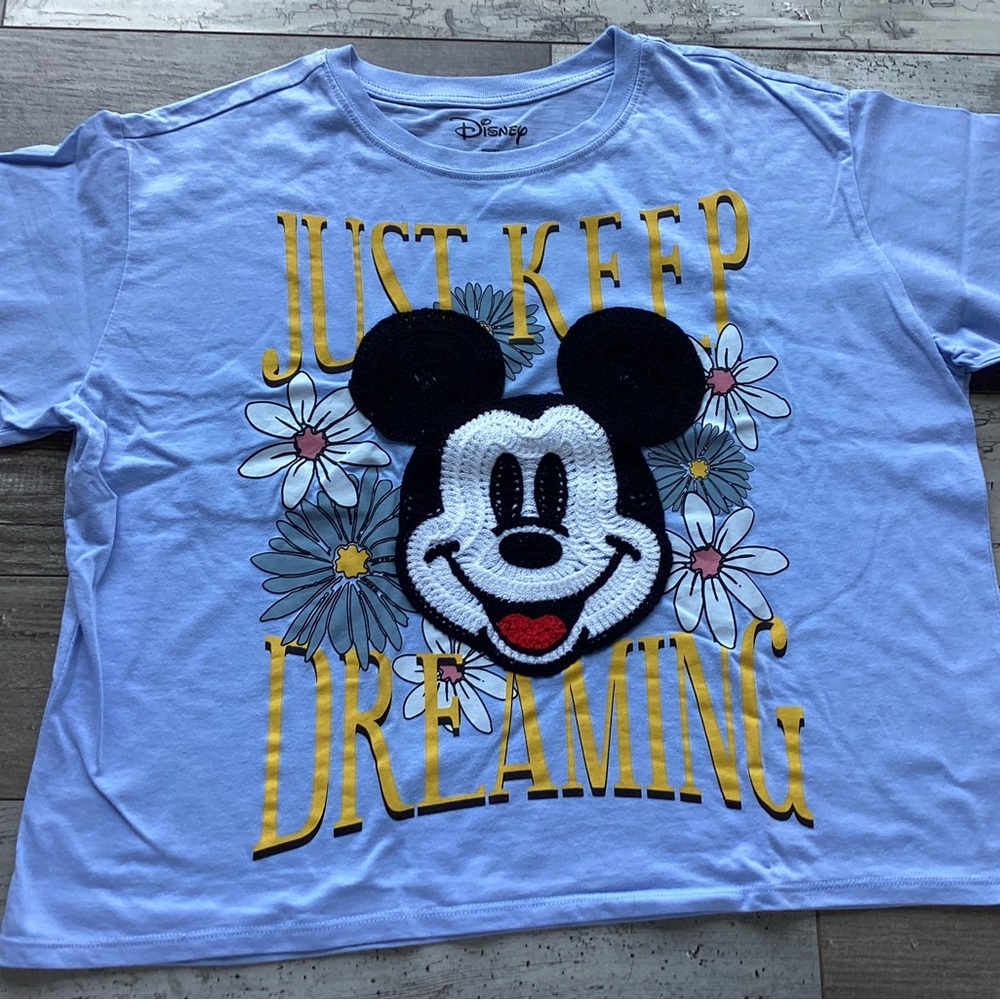 Disney T shirt with crochet XL